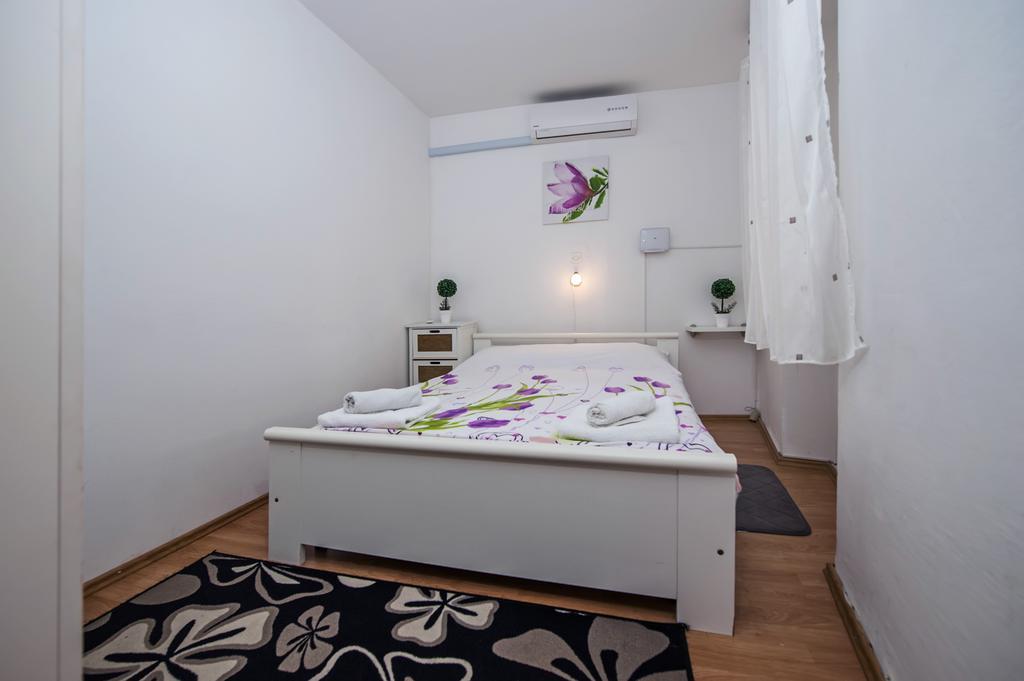 Apartment Rogic Rovinj Buitenkant foto
